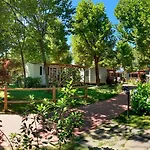 Village Maggiore База отдыха