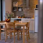 Village Maggiore Tatil parkı Dormelletto