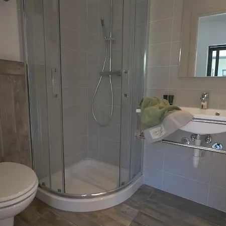 Village Maggiore דורמלטו