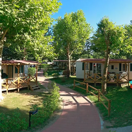 Village Maggiore Dormelletto