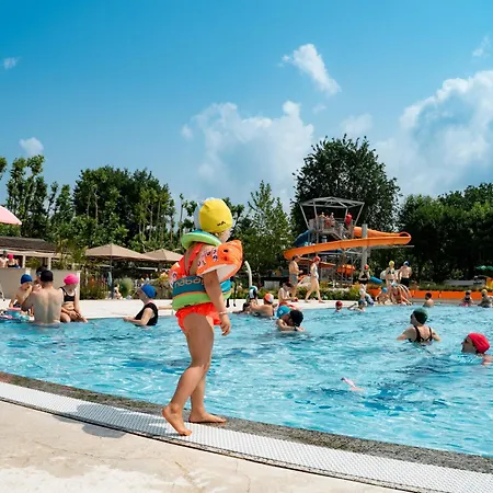 Kompleks wypoczynkowy Village Maggiore Dormelletto