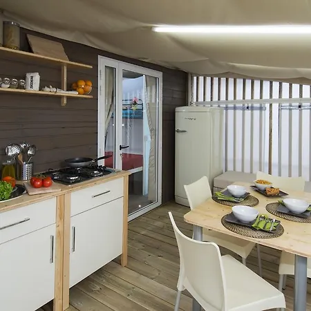 Kompleks wypoczynkowy Village Maggiore *