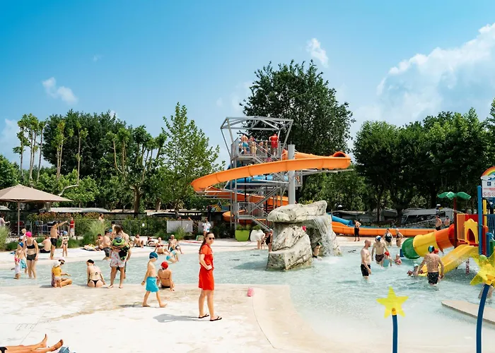 منتزه العطل Village Maggiore دورميلّيتّو